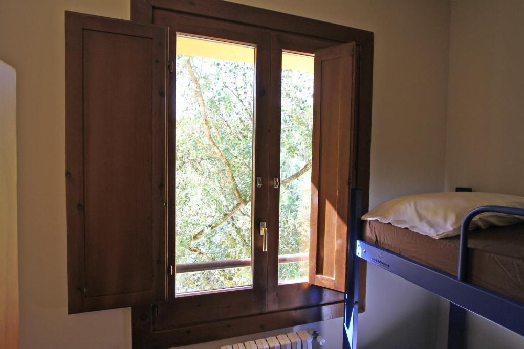 Alberg Roques Blanques Ribes De Freser Room photo